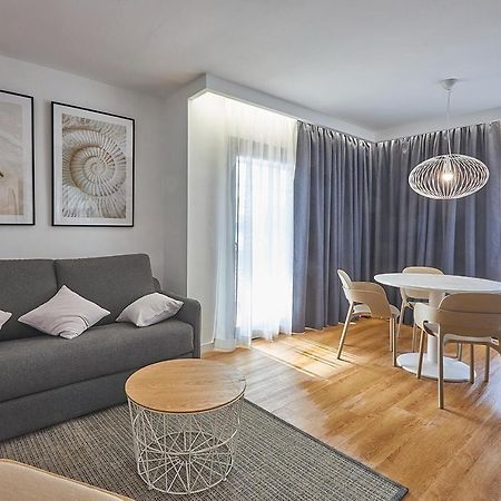 Rentalmar Suites Salou Families Only Exterior photo